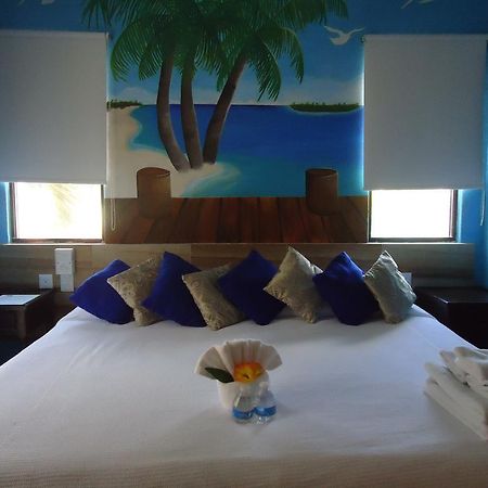 El Acuario Hotel Плая дел Кармен Екстериор снимка