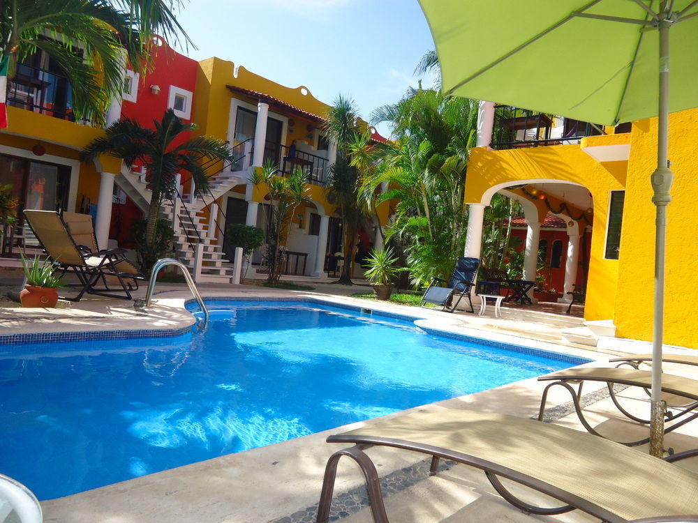 El Acuario Hotel Плая дел Кармен Екстериор снимка